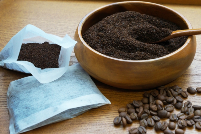 コーヒーかすは虫除けにもなる？使い道や乾かし方乾燥方法は？